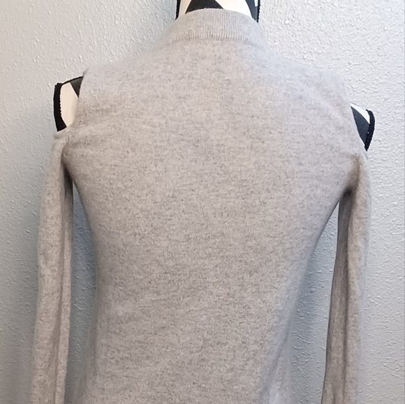 Veronica Beard 100% Cashmere Cold-Shoulder Jumper Sweater - Picture 5 of 11